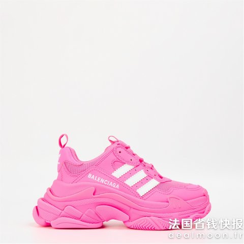 BalenciagaTriple S 运动鞋