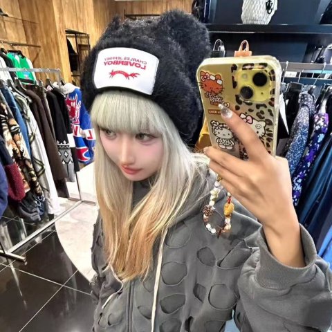 毛绒粗针耳朵针织帽