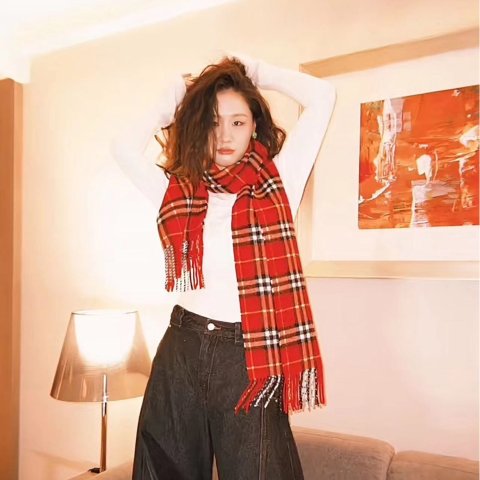 格纹流苏围巾