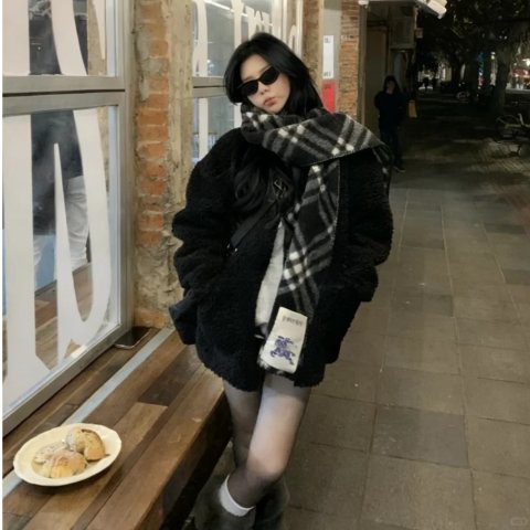 Logo Patch 格纹围巾