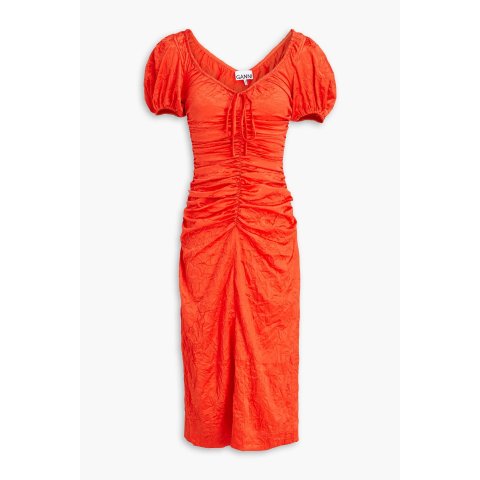 Ganni褶皱弹力缎中长连衣裙