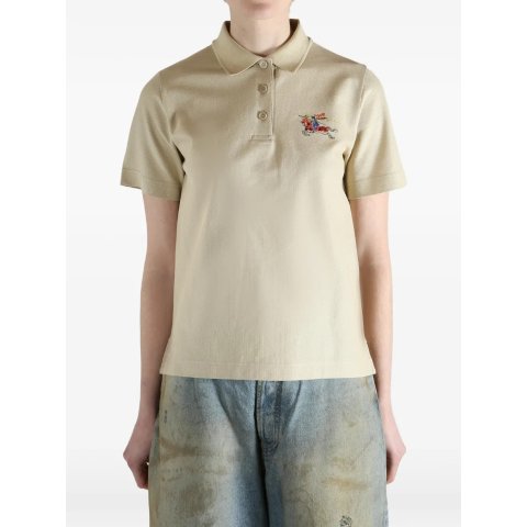 刺绣标志POLO衫