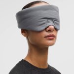 lululemon 上线就卖爆的眼罩 戴着不勒 翻身不漏光