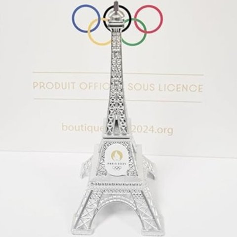 封面银色铁塔€8.5 三色可选🏓奥运会来啦：限定周边 法亚也能买！爆款埃菲尔铁塔15cm/22cm有货