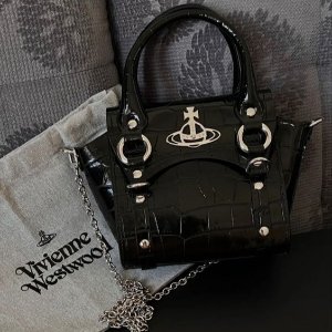 Vivienne Westwood西太后 精选大促 热卖土星口金包€152