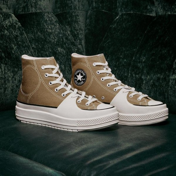 构建款Chuck Taylor All Star