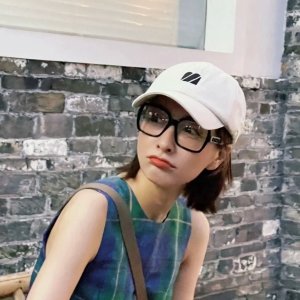 Fashion Eyewear 七夕大促！Miu Miu爆款墨镜€252 礼物来这选