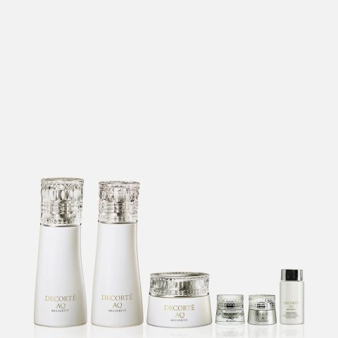 400ml乳液+160ml面霜+18ml洁面+4g小样AQ 强效赋活套装