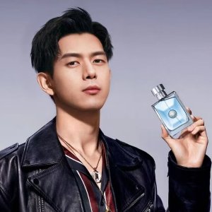 必秒！Versace Pour 范思哲男士香水100ml 中性香NO.1