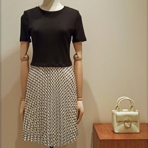 Claudie Pierlot@王府中環 CLAUDIE PIERLOT拼接连衣裙