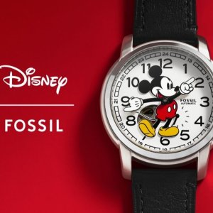 Fossil 腕表特价 女士银钢钻表$182 直降$100！