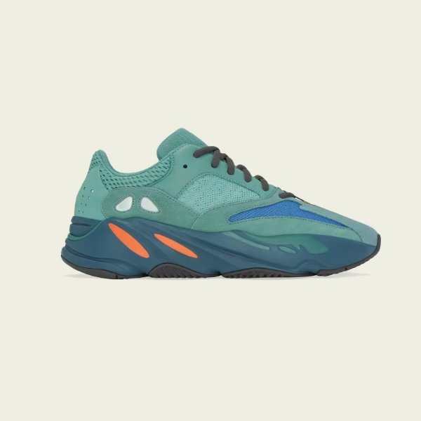 YEEZY BOOST 700绿色