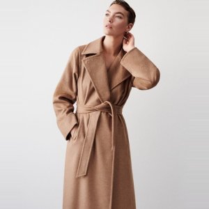 Max Mara 骨折价 | 短款羊绒大衣$1172、100%驼绒大衣$1906