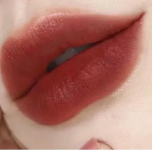 Giorgio Armani陶土红棕 试色@柳柳Lip Maestro Matte Nature Liquid Lipstick