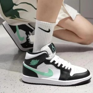 Nike官网 AJ1你别太会抓住我的心 封面款€97.99