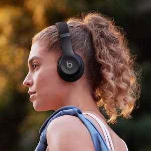 🔥PrimeDay狂欢价：Beats Solo4 包耳式耳机 50小时续航 亚马逊狂卖销量第2！