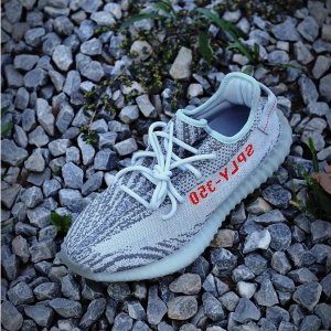 Yeezy 空降打折区！奶油白500仅需€180 可燃冰350码全好价