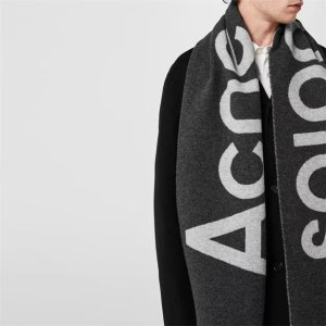 Acne Studios约澳币$236大logo围巾