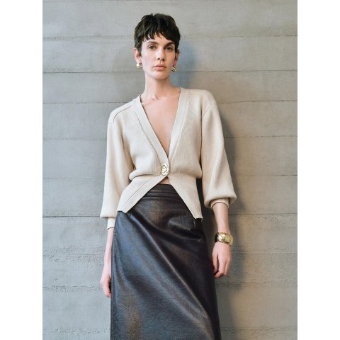 URban RevivoV领针织开衫