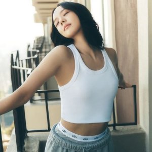 Alo Yoga 周年庆7折全场开放🩷白女都爱穿的品牌