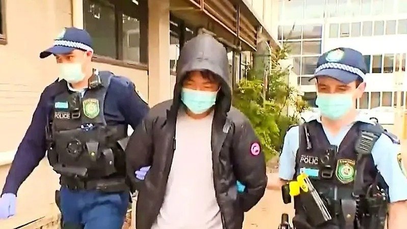 中国留学生残杀室友藏尸阳台10个月,还假冒死者诈骗超70万澳币!
