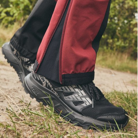 WANDER GORE TEX W 行走鞋 黑色