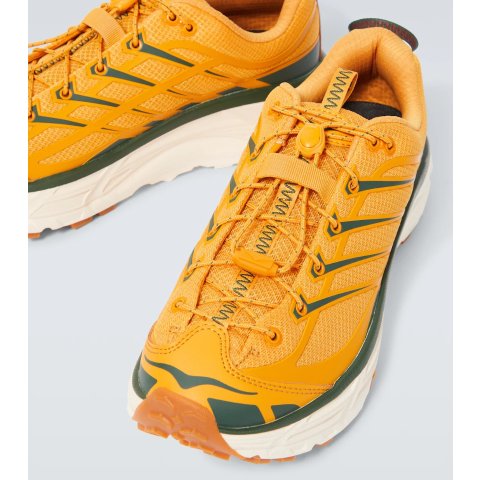 Hoka One OneMafate Three2 running shoes