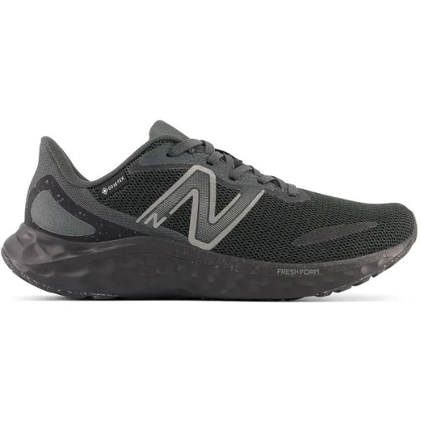 NB Fresh Foam Arishi v4 GTX 女款黑武士