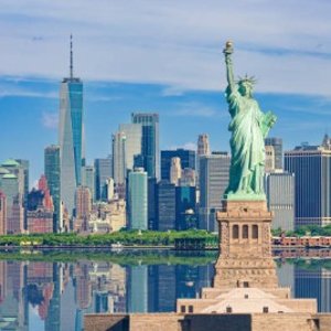 Roundtrip Non-Stop Flights: Las Vegas (LAS) to/from New York (JFK)