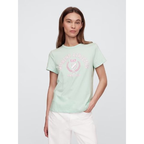 GapFavorite Graphic T-Shirt