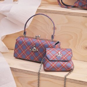 up to 70% offVIVIENNE WESTWOOD Fashion Hot Sale