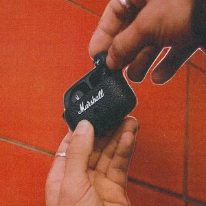 Marshall MOTIF II ANC耳机 30小时续航,支持无线充