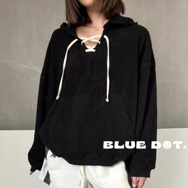 Open YY 卫衣@BLUE DOT.