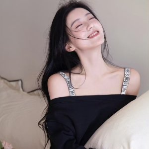 25% Off a $50+ PurchaseToday Only： Victoria's Secret Sale