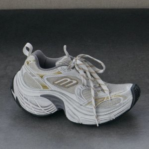 Up to 60% OffBalenciaga Brand Sale