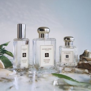 up to 15% offBloomingdales Beauty products on sale