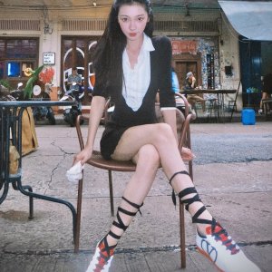 Valentino 价格优势🎀易梦玲封面款鞋$852/国内￥7000
