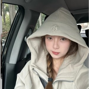lululemon Preppy学院风大促 Scuba卫裤$59