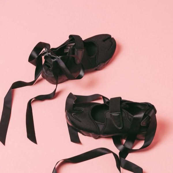 Air Rift 分趾运动鞋