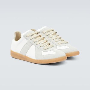 10% off $500Mytheresa Fashion Sale