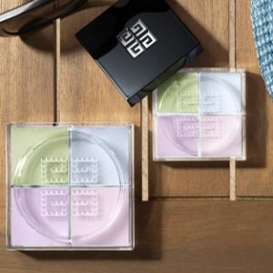 36折起! 散粉€29 粉底€24