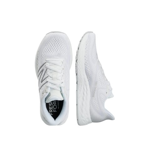  880V13 跑步鞋 白色