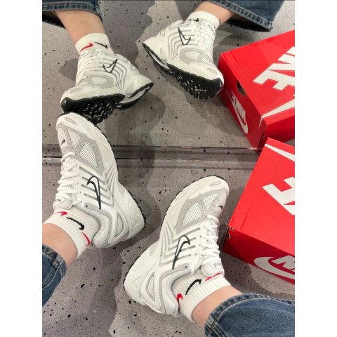  Air Peg 休闲鞋 米色
