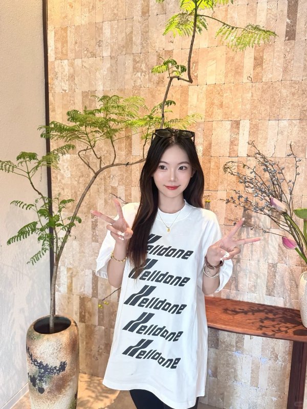 WELLDONE 前标志T恤 白色