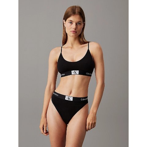 Calvin Klein吊带内衣