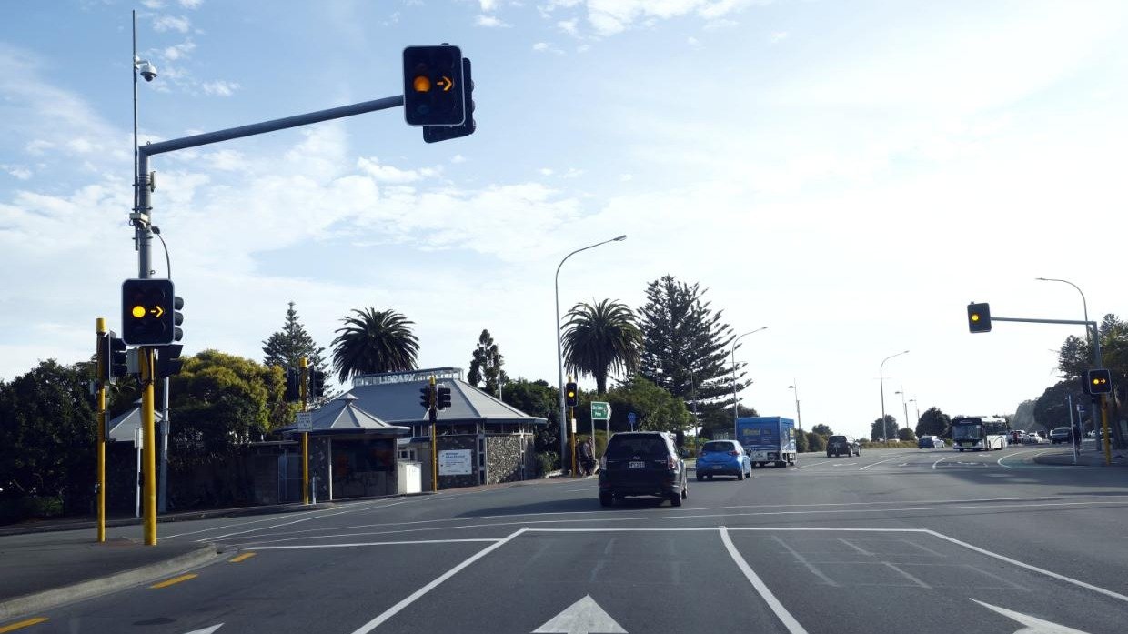 交通信号灯的运作奥秘，你了解多少？