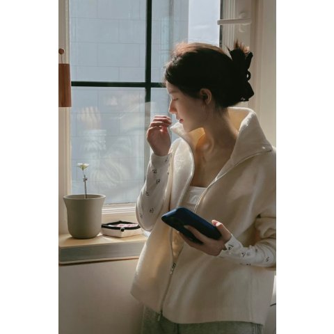 软糯糯的开衫 相似款frame 羊毛混纺钩边开衫