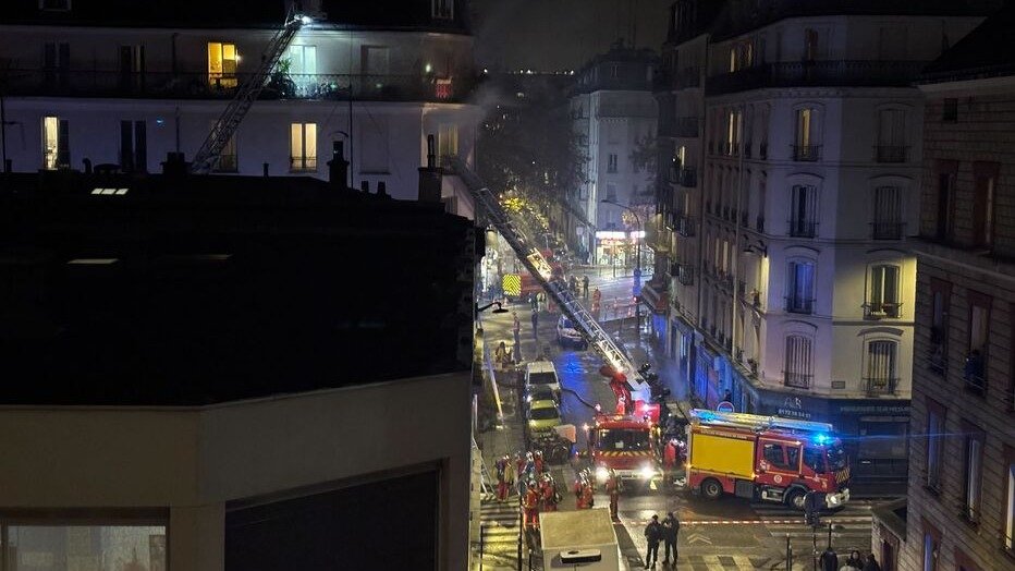 巴黎18区一栋建筑发生火灾，两人重伤！