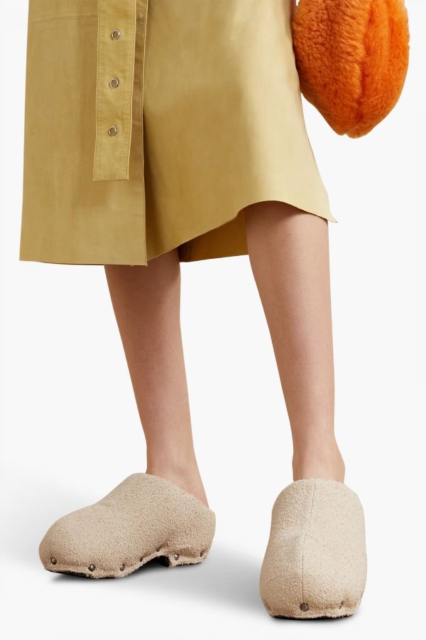 Acne Studios Boucle 镶钉拖鞋