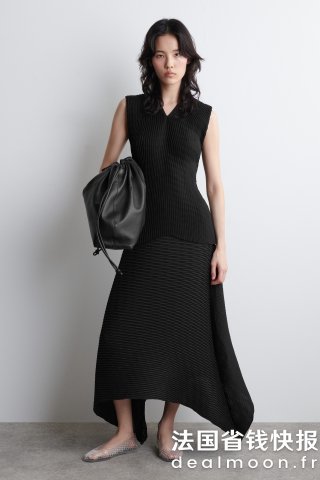 COSVoluminous 褶皱中长裙